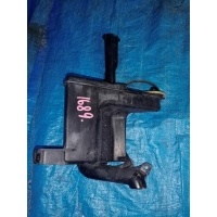 бачок омывателя TOYOTA ALTEZZA GXE10 85315-53010