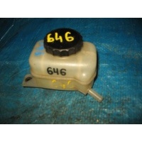 бачок для тормозной жидкости TOYOTA HARRIER MCU35W 47220-48020