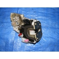 замок дверной NISSAN BLUEBIRD EU14 825035P010
