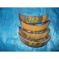 колодки ручного тормоза MAZDA MPV LW5W LCY02638Z