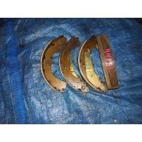 колодки тормозные NISSAN WINGROAD Y12 AY360NS095