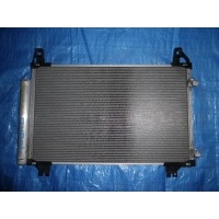 радиатор кондиционера TOYOTA BELTA SCP92 88460-52130