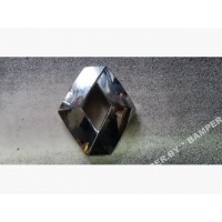 Эмблема Renault Duster 2015 628901813R