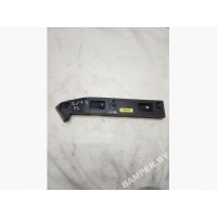 Крепление бампера переднего Volkswagen Golf 4 1999 1J0807183A