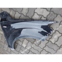 Крыло переднее правое Audi Q7 2010 4L0821102