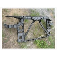 Передняя панель крепления облицовки (телевизор) Audi Q7 2010 4L0805594A