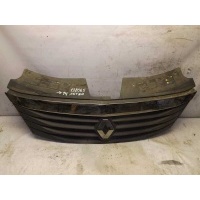 Решетка радиатора renault Logan 2005-2014 8200752748