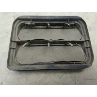 Решетка вентиляционная левая renault Sandero 2009-2014  7700838358
