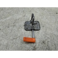 Ответная часть замка капота volkswagen Polo (Sed RUS) 2011> 6R0823186C