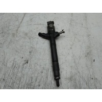 Форсунка дизельная электрическая toyota Land Cruiser (URJ200) 2008- 2367059037