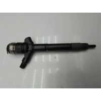 Форсунка дизельная электрическая toyota Land Cruiser (URJ200) 2008- 2367059037