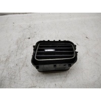 Дефлектор воздушный центральный renault Logan II 2014> 687501077R