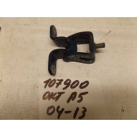 Петля двери багажника skoda Octavia 1Z5827302D
