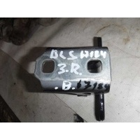 Петля двери задней правой верхняя cadillac BLS 12791035