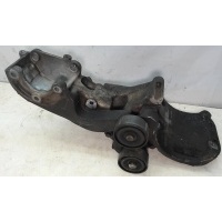 Кронштейн генератора renault Logan II 2014> 688300553R