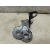 Петля двери передней левой нижняя ford Focus III (CB8) 2010-2019 1781674