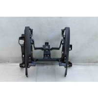 Панель в торпедо центральная Mazda 3 (BK) 2002-2009 BP4K60401C02