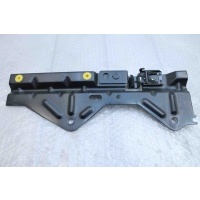 Кронштейн пола багажника левый Land Rover Range Rover Sport 2005-2009 EPE500154