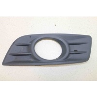 Рамка ПТФ левая Volvo V50 2008-2012 Накладка фары 30779100