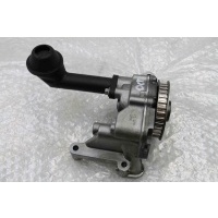 Насос масляный Skoda Octavia A5 Superb Rapid 03L115105B
