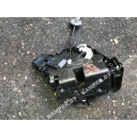 Замок двери передней правой Volvo XC60 2008 31253658