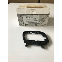 Audi a4 направляющяя босоножки омывателей 8k0807788g