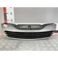 Решетка радиатора Renault Laguna 2 (2000-2007) 2003 8200012581