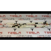 Подушка безопасности боковая (шторка) левая Tesla Model 3 2019 1077827-00-E