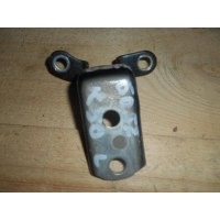 Петля двери задней левой верхняя toyota Camry (XV50) 2011-2018 687600D061