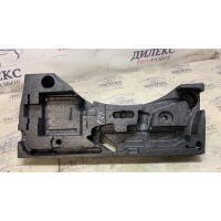 ящик для инструментов VW Passat (B6) 2005-2010 26.04.2006 3C5012115C