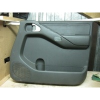 Обшивка передней правой двери NISSAN PATHFINDER III 2006 80900EB672