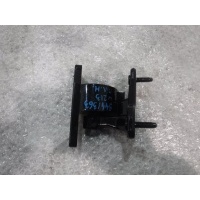 Петля двери передней левой нижняя Mercedes W213 E 2016- A2137201110