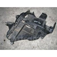кронштейн фары VW Touareg 2002-2010 2003 7L6941613C