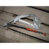 петля капота VW Golf V Plus 2005-2014 2006 5M0823301