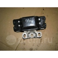опора двигателя VW Passat (B7) 2011-2015 2011 1k0199555ac