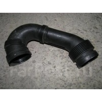 патрубок воздушного фильтра VW Touareg 2002-2010 2005 7L0129684A