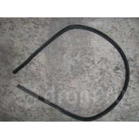 уплотнитель капота Audi A6 (C6 4F) 2004-2011 2004 4f0823731