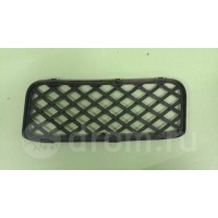 решетка в бампер VW Touareg 2002-2010 2004 7L6853676