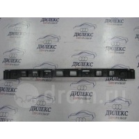 направляющая заднего бампера VW Golf V Plus 2005-2014 2006 5M0807863