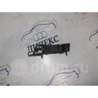 кронштейн переднего бампера Audi A4 (B8) 2007-2015 2008 8K0807284