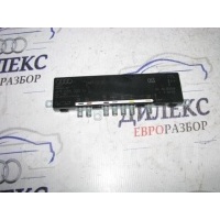 усилитель антенны Audi Allroad quattro 2005-2012 2008 4F9035225N