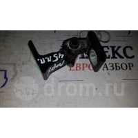 петля двери VW Golf VII 2012> 2013 8k0831402p