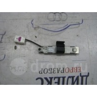 усилитель антенны VW Golf V Plus 2005-2014 2006 5M0035577H