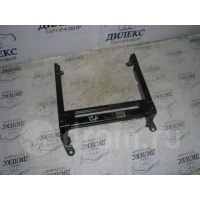кронштейн (сопут. товар) VW Touareg 2002-2010 2003 7l0881677b