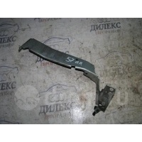 кронштейн крепления крыла Audi A4 (B8) 2007-2015 2009 8k0821136b