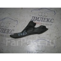 уплотнитель Audi A4 (B8) 2007-2015 2009 8k0821197a