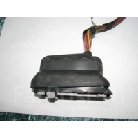 разъем Audi 5n0937722