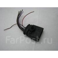 разъем Audi 1j0973835
