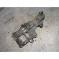 кронштейн генератора VW Passat (B6) 2005-2010 2008 06F903143E