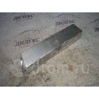 кронштейн усилителя заднего бампера Audi A4 (B8) 2007-2015 2009 8K0807331B